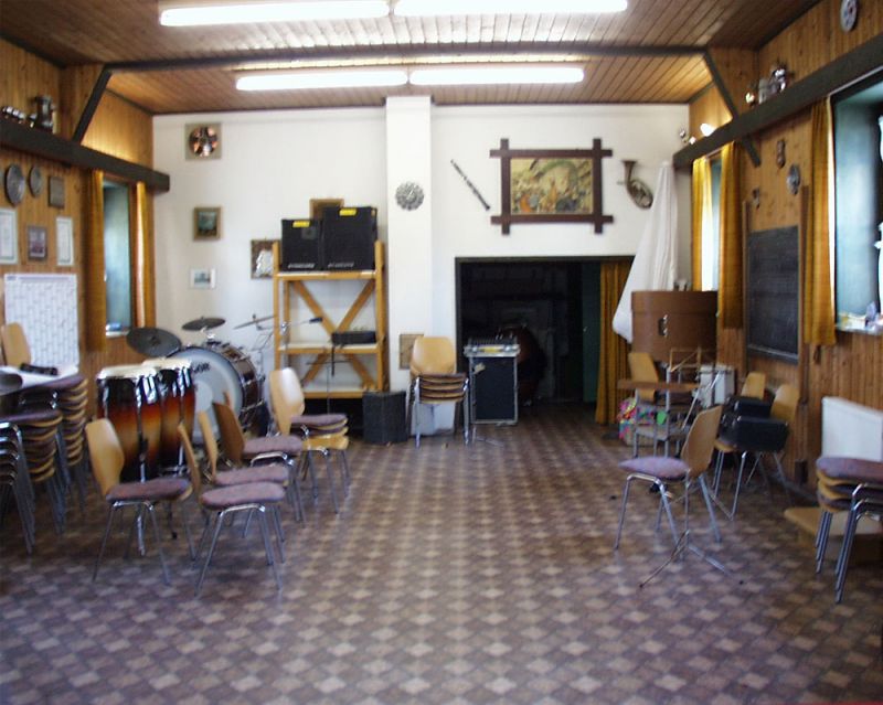 Innenraum des früheren Musikerheims